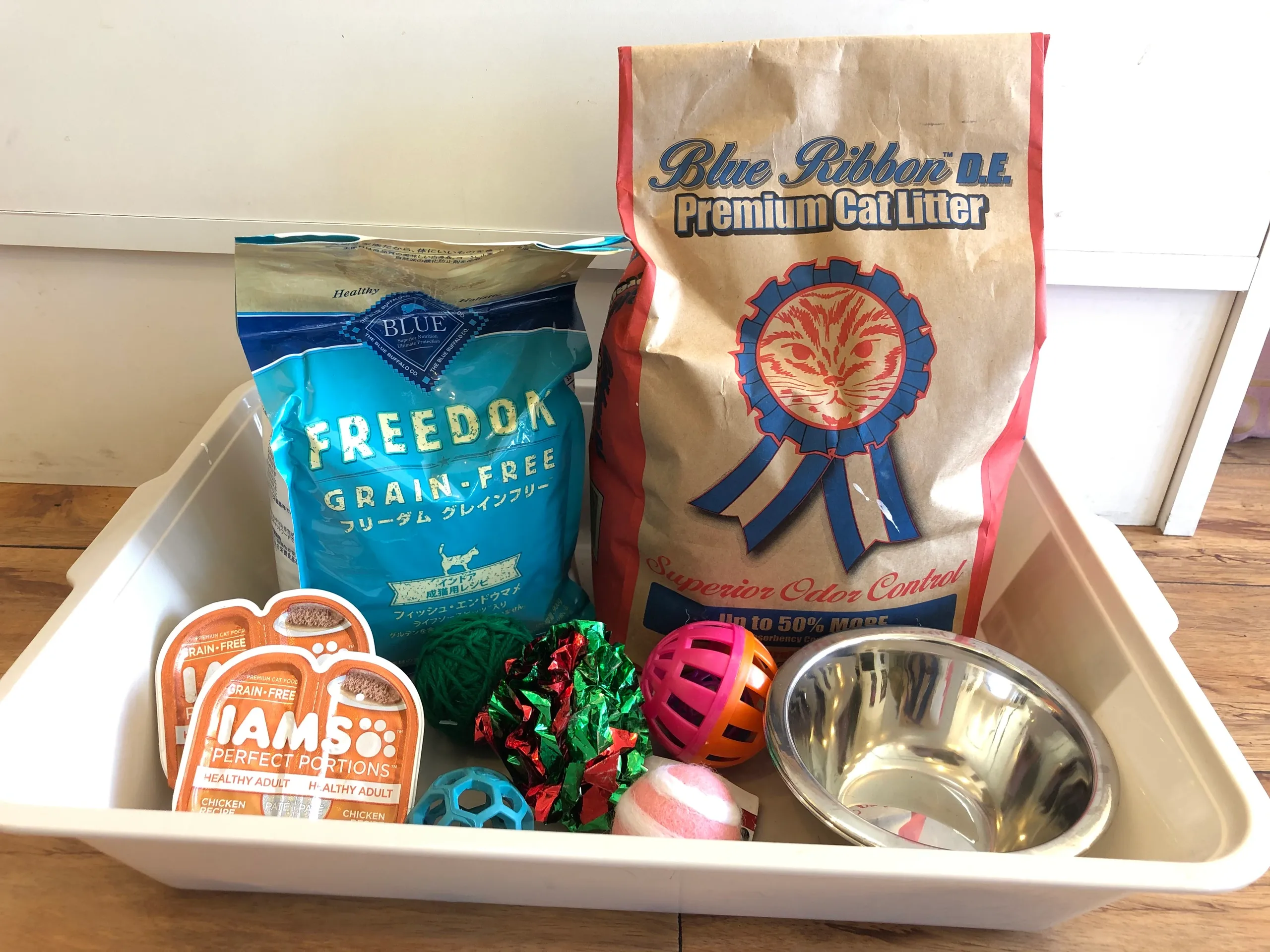 Adoption Starter Kit to help adopters get their home ready for their new cat or kitten
